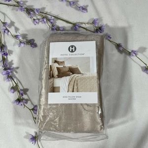 NIB [ 1‎ King ] Quilted Velvet Sham for Hotel Collection Contour